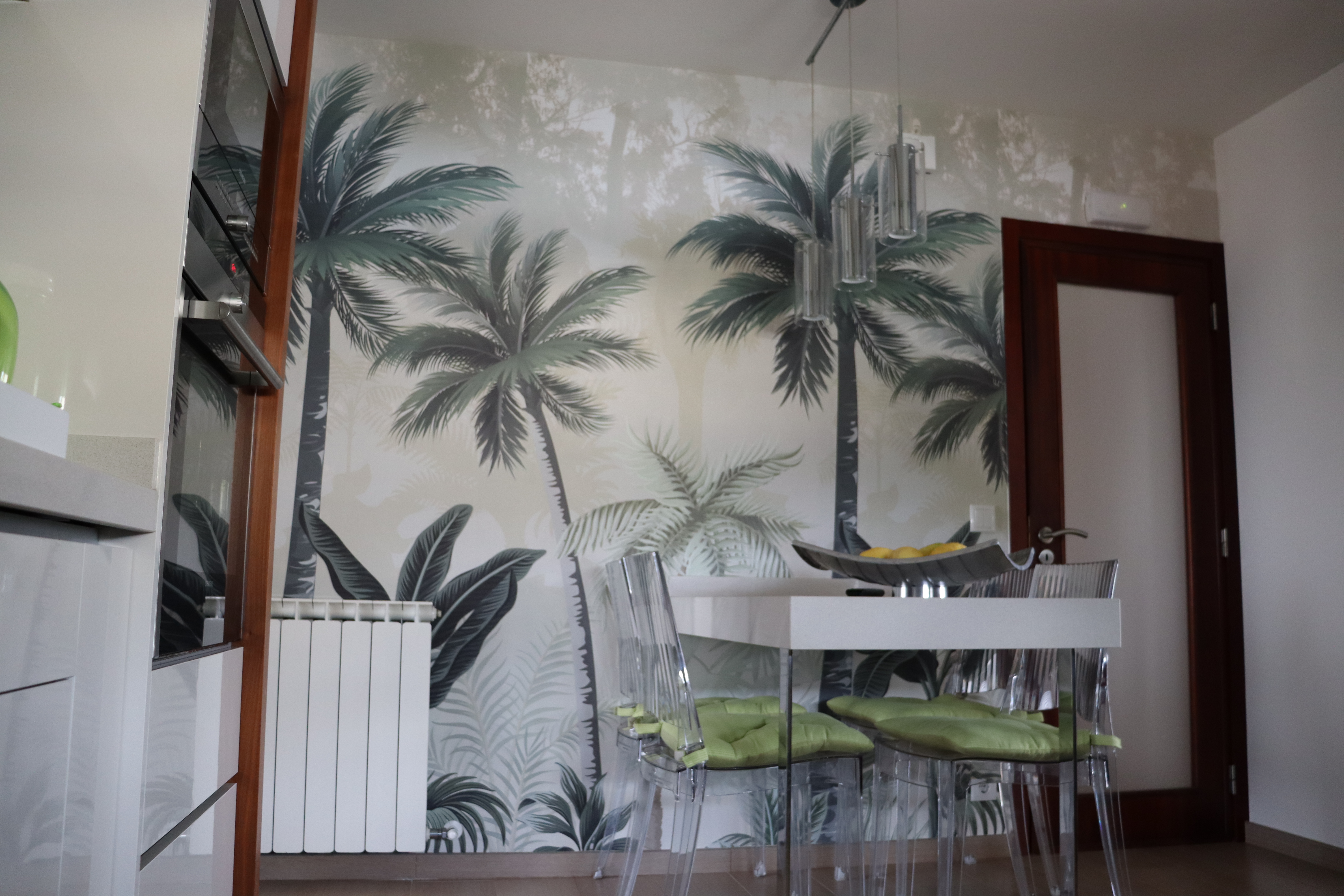 Aplicação de Papel Parede em Cozinha